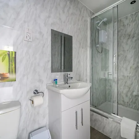 78f7 Modern & Spacious Appartement *