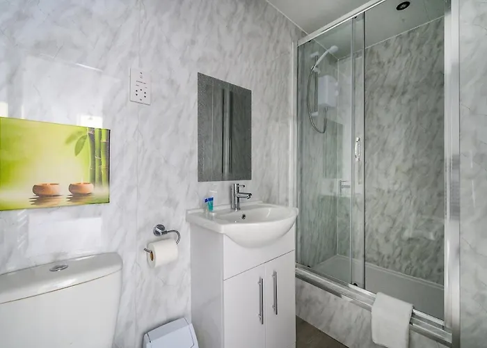 78f7 Modern & Spacious Appartement *