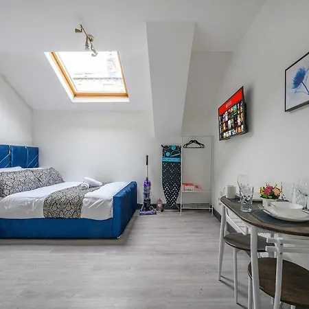 78f7 Modern & Spacious Appartement